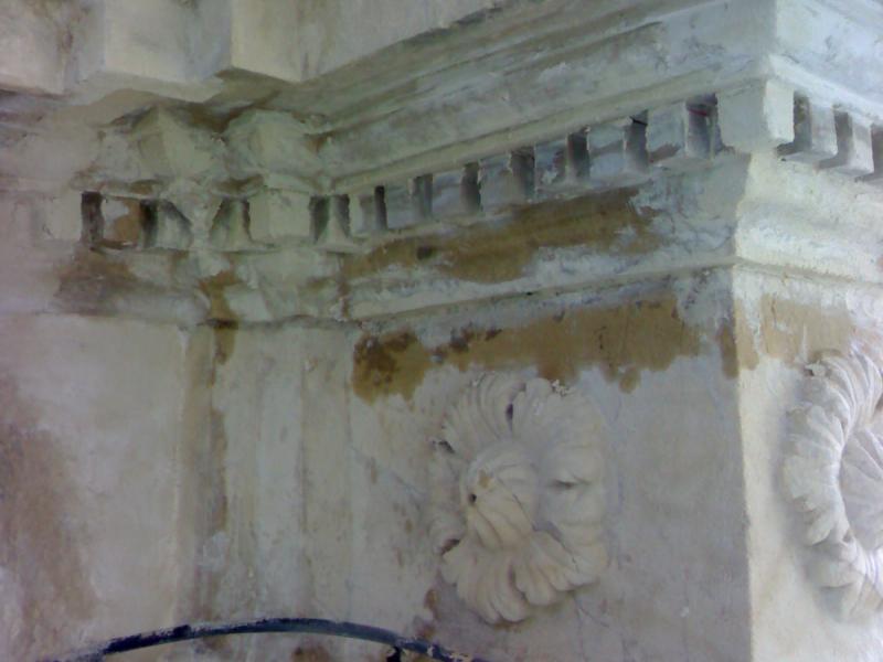 Restauración de los detalles de la Piedra de la Cornisa