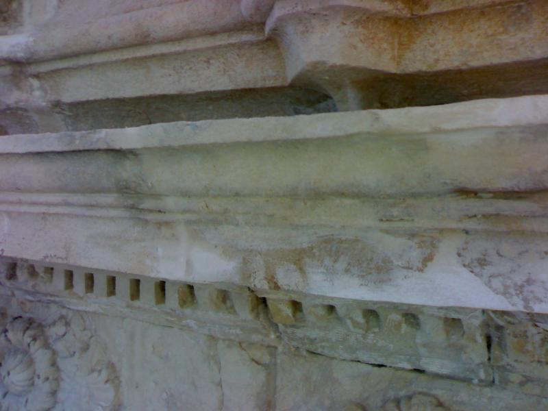 Detalle Cornisa de Piedra